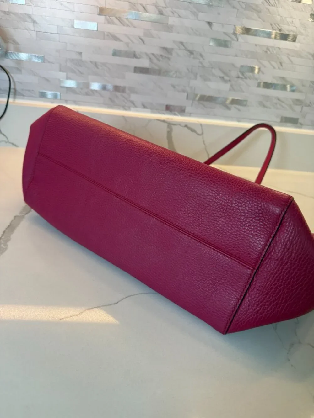 Gucci Swing Tote in Fuchsia Pink Pebbled Leather - large - Picture 3 of 14